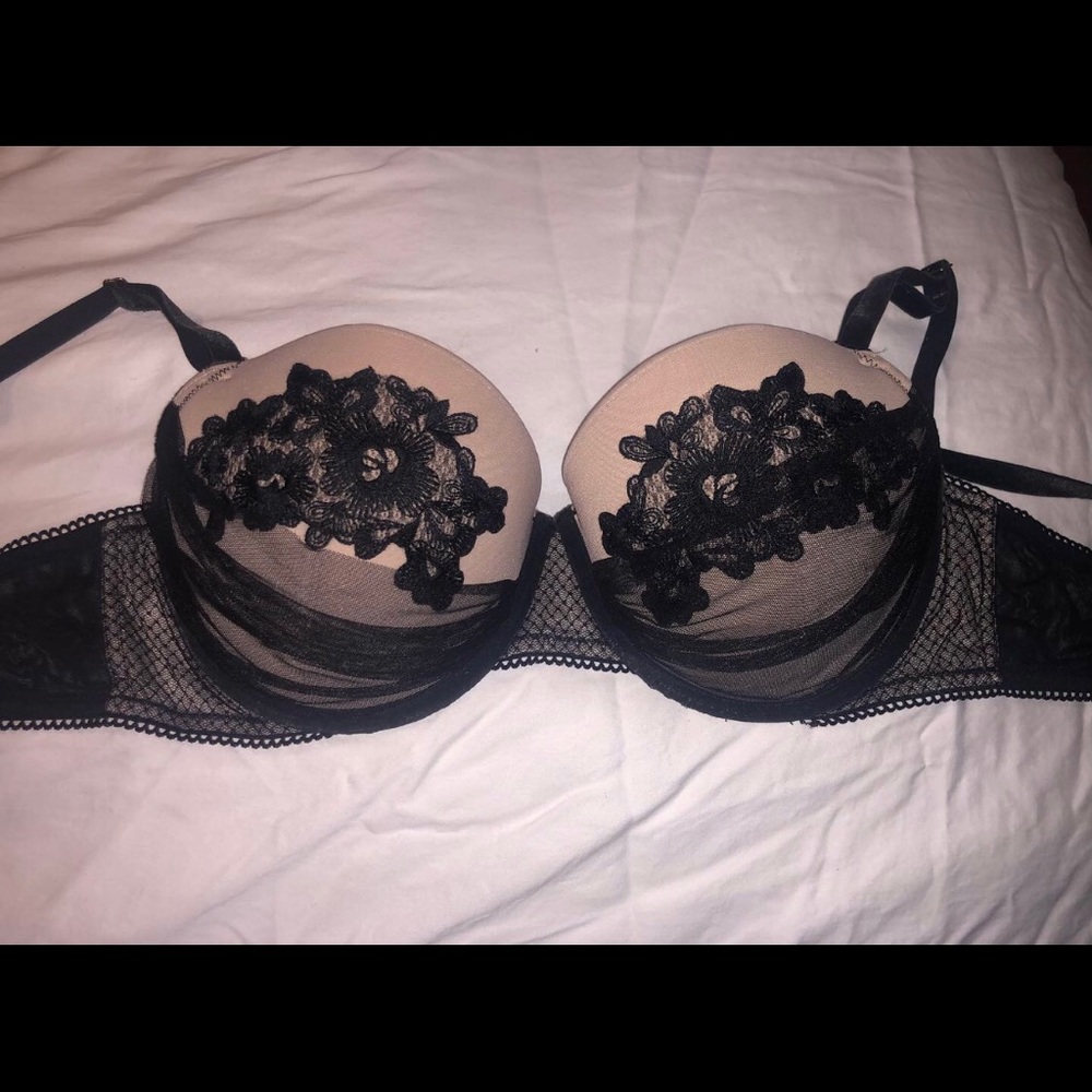 Victoria’s Secret bra